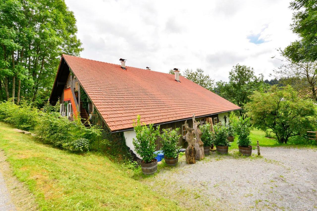Hofatelier Menacher Neureichenau Exteriör bild